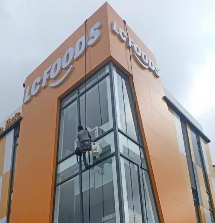 Chuyên vệ sinh công nghiệp giá rẻ tại Long An - Nhận hợp đồng dài hạn