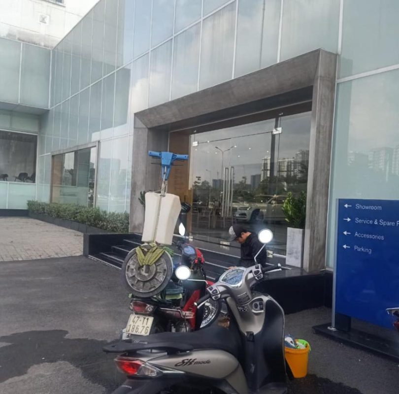 Đơn vị cung cấp dịch vụ vệ sinh công nghiệp nhanh, giá minh bạch tại Long An