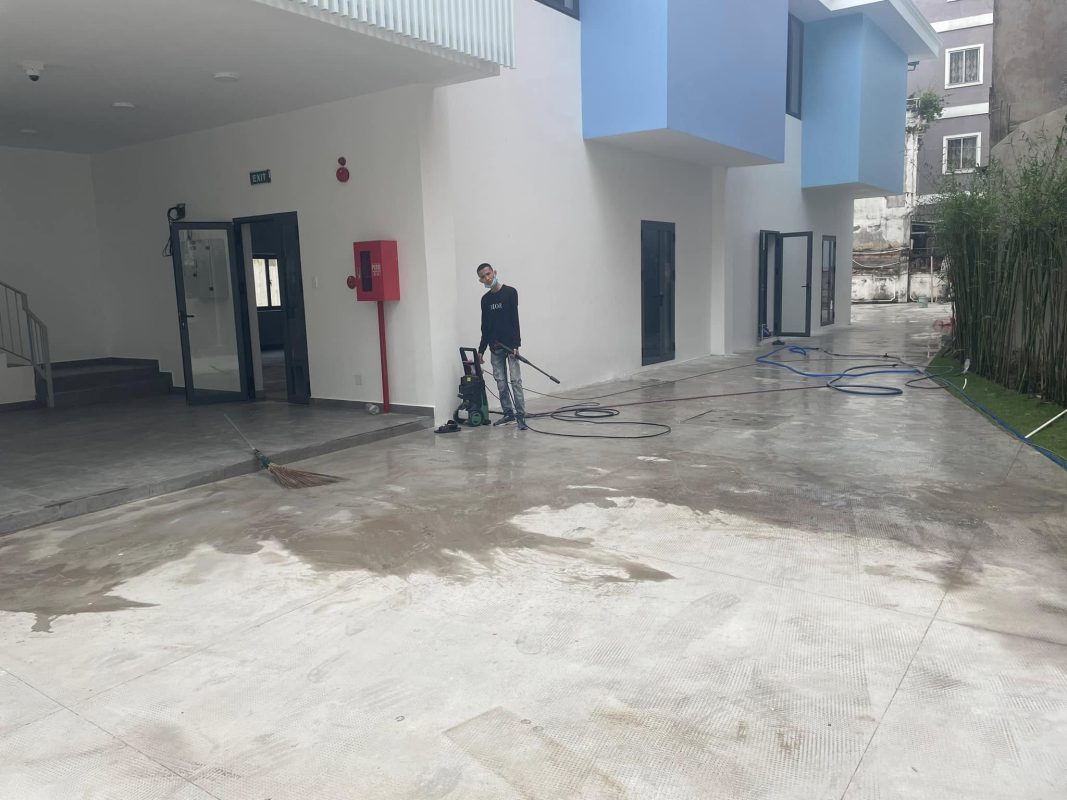 Đơn vị cung cấp dịch vụ vệ sinh công nghiệp nhanh, giá minh bạch tại Long An