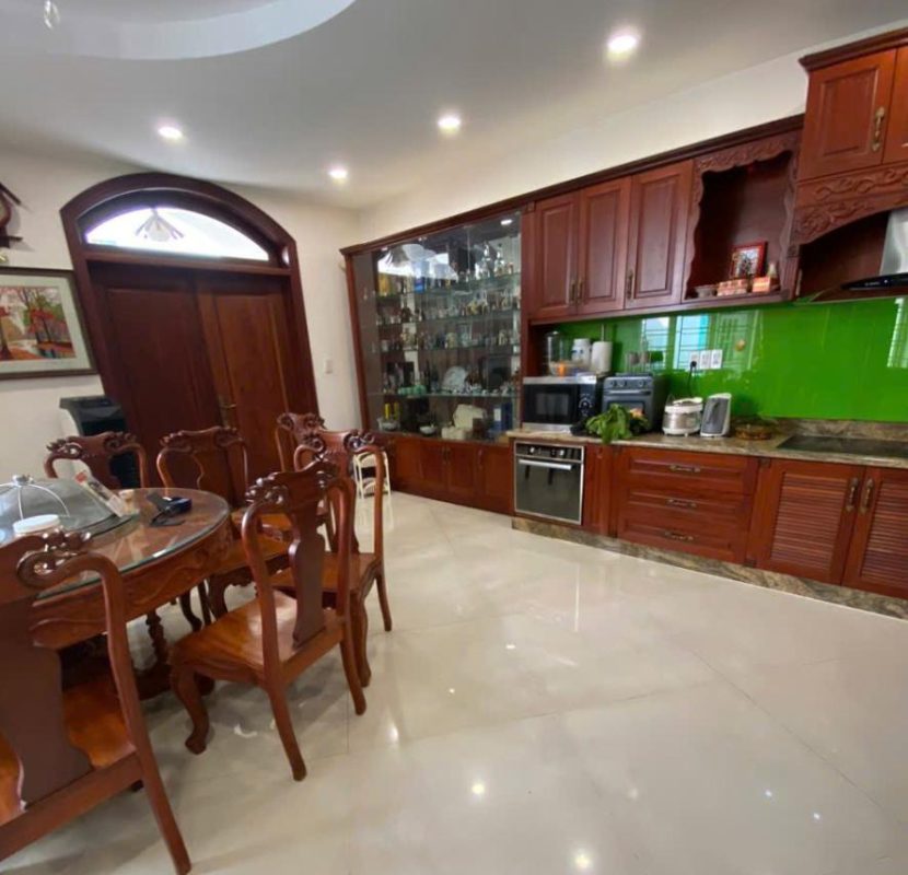 Vệ sinh công nghiệp tại Bình Dương - Giải pháp thi công nhanh, sạch sâu