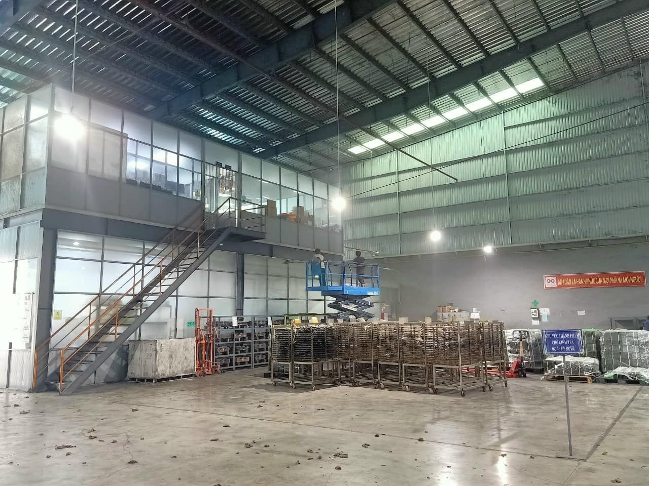 Vệ sinh nhà xưởng tại TPHCM